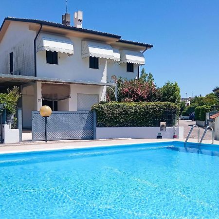 Luxury Villa Duna Verde Buitenkant foto