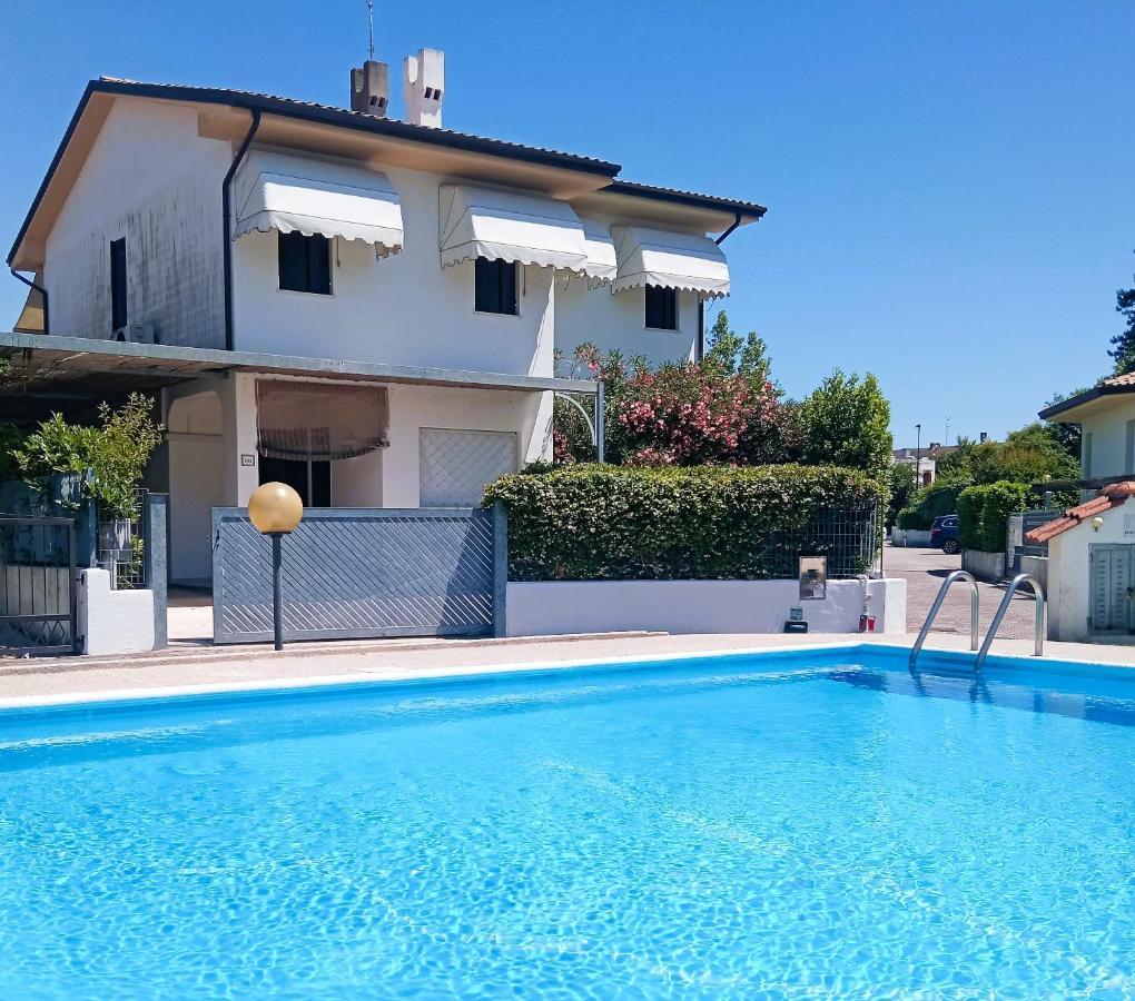 Luxury Villa Duna Verde Buitenkant foto