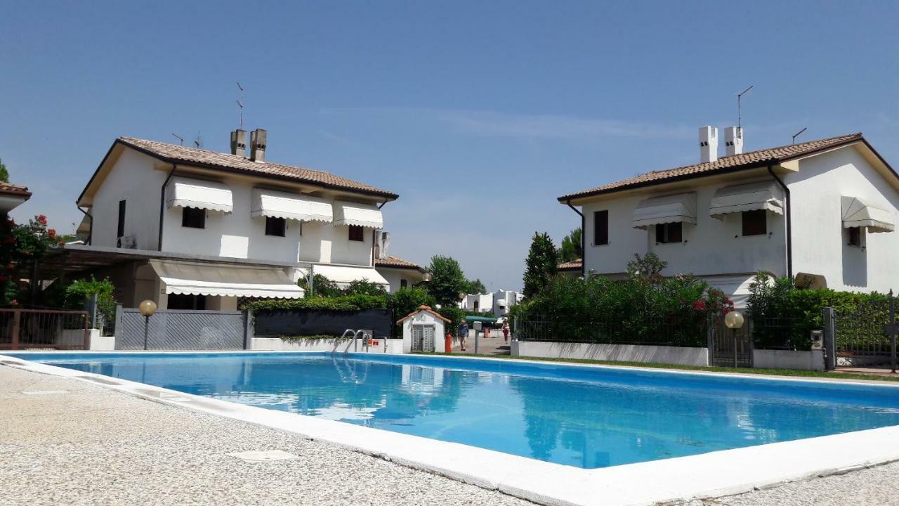 Luxury Villa Duna Verde Buitenkant foto